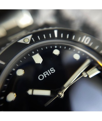 Oris - DIVERS DATE Véritable concentré