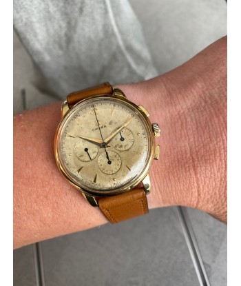 Omega Classic Chrono Or jaune chez Cornerstreet bien 